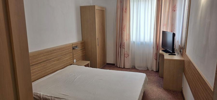 Apartament 2 camere de închiriat – Vitan Rin Grand Hotel 38 mp