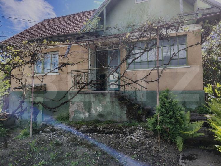 EXCLUSIVITATE! Casă tradițională cu teren 1513 mp, cu anexe, în Cojocna