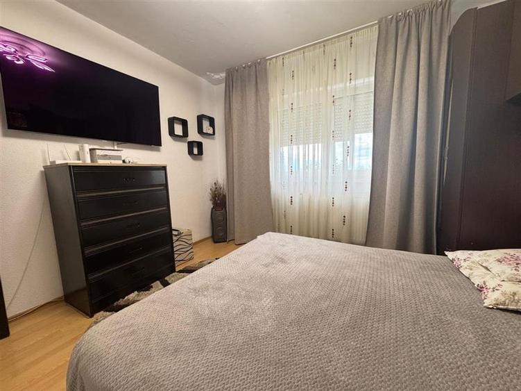 Apartament decomandat cu 2 camere in Vasile Aaron