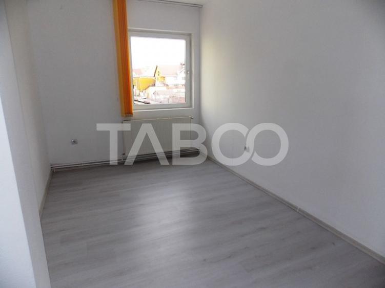 Spatiu pentru birouri de inchiriat cu utilitati incluse in Strand