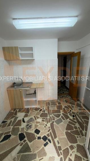 Spatiu comercial situat in zona Inel II - 7