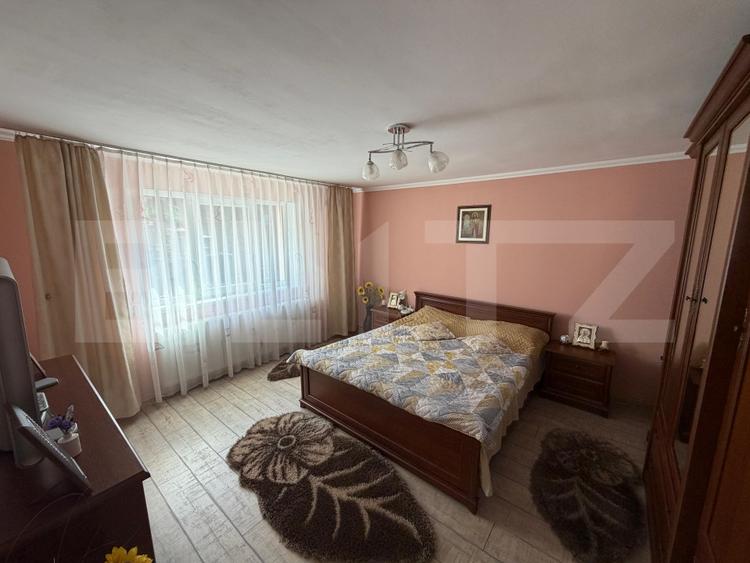 Casa 4 camere, 135 mp, teren 387 mp, zona Calugareni