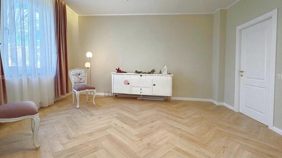 Casa Individuala Renovata | Ideal Locuinta sau Activitate Comerciala - 12