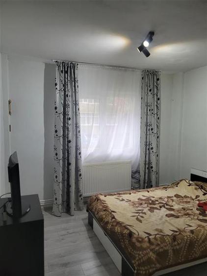 Apartament 2 camere decomandat zona Mioritei