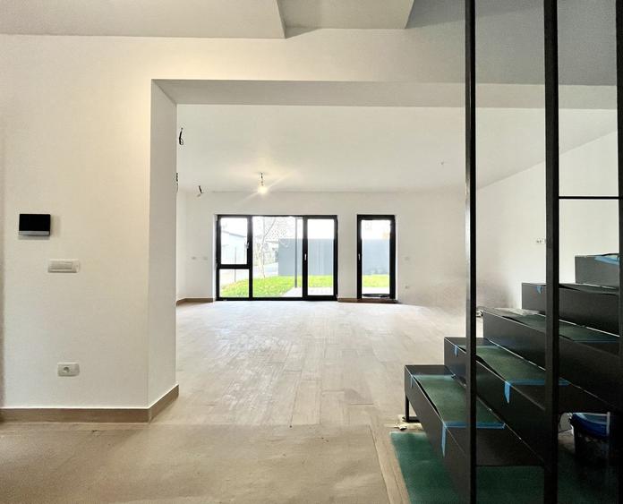 Casa individuala - 149 mp util - terasa rooftop cu jacuzzi de 32 mp