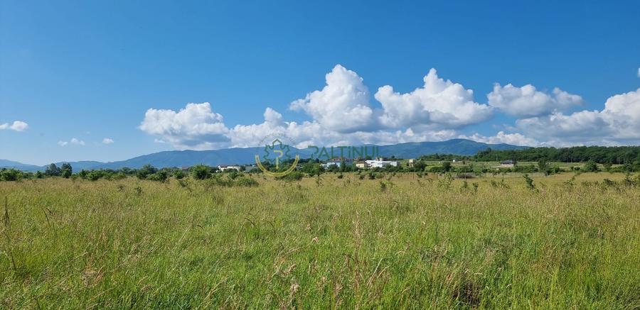 Teren Intravilan cu puz 1100 mp Sibiu, Cisnadie -Aeroport Magura
