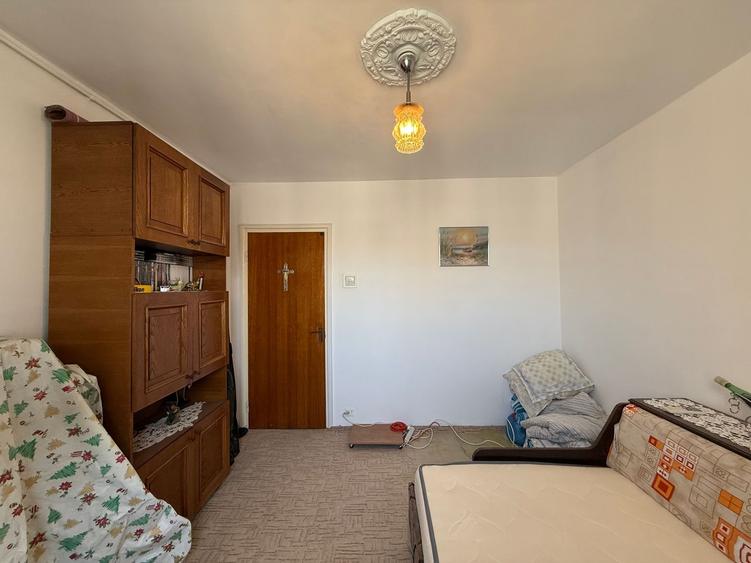 Apartament cu 2 camere Auchan Titan - Metrou 1 decembrie