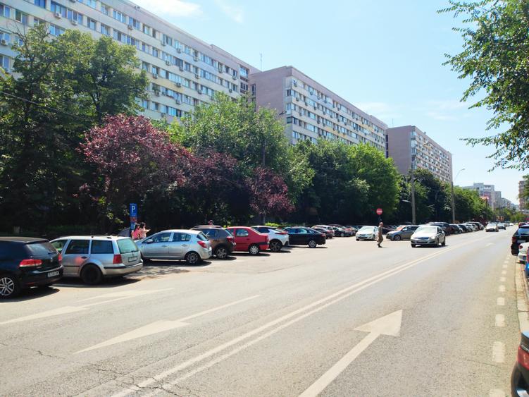 Dristor | metr.Dristor la scara blocului | Garsoniera mobilata in bloc anvelopat