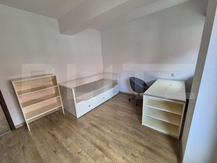 Apartament cu 3 camere, 2 băi, intermediar Parcare subteran, Centru!