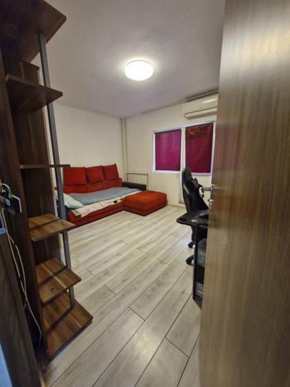 Apartament - 3 camere - Decomandat - Mall Vitan