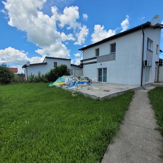 Inchiriem casa individuala in Sanpetru, zona centrului Maria - 2