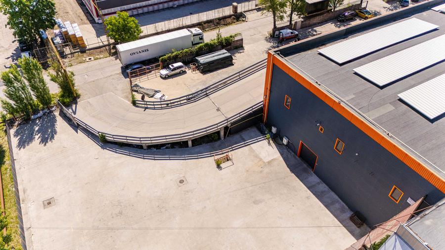 Hale industriale moderne, InCity, COMISION 0%
