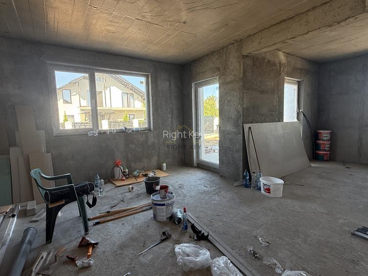 Casa P+M+Pod, 5 camere, Pompa de caldura, Ciorogarla! Comision 0%!
