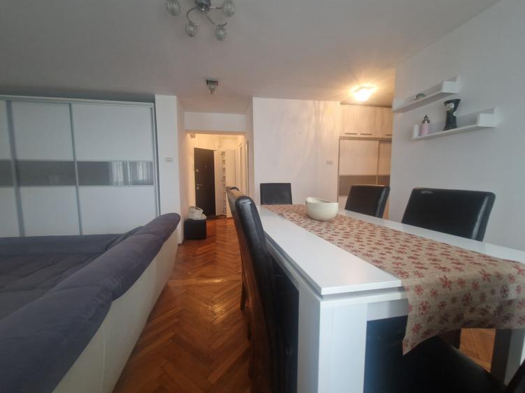 Apartament deosebit: zona Circumvalațiunii ideal pentru cei ce lucrează de acasă