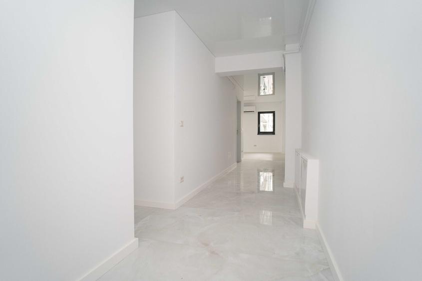 APARTAMENT CU 3 CAMERE & 2 BAI, NICOLINA LA BULEVARD, BLOC NOU