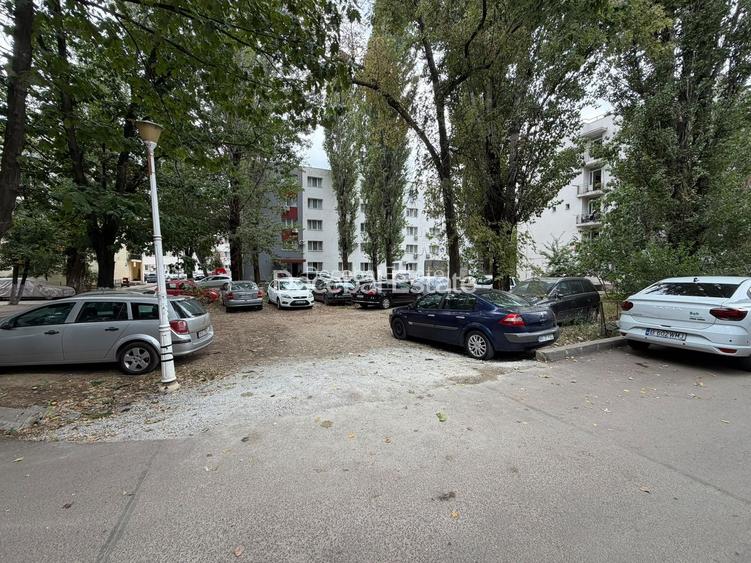 Teren 1.152 mp lângă Metrou Păcii – Autorizație Constructie S+P+4