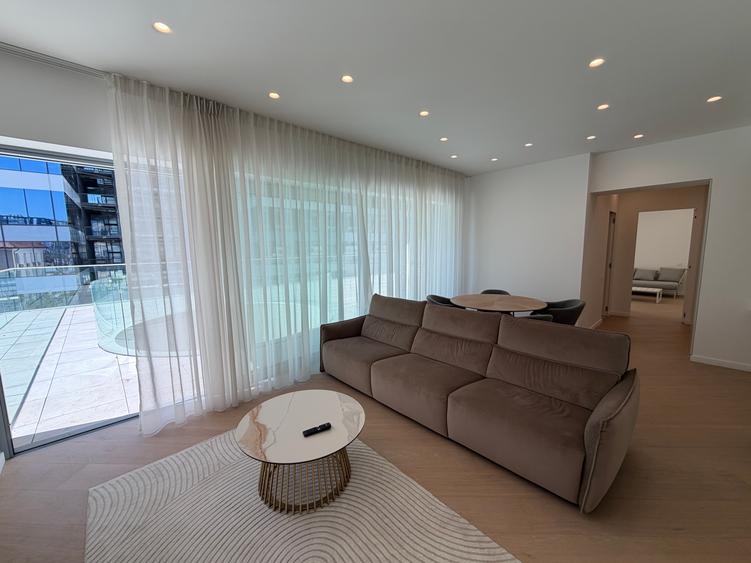 Apartament la prima închiriere în Aviatiei Towers,terasa 50mp,parcare inclusă