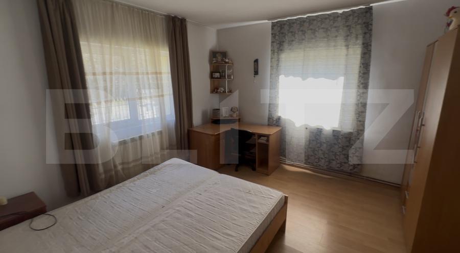 Casă cu piscină și teren generos de 3.298 mp în Lesnic, la 15 minute de Deva