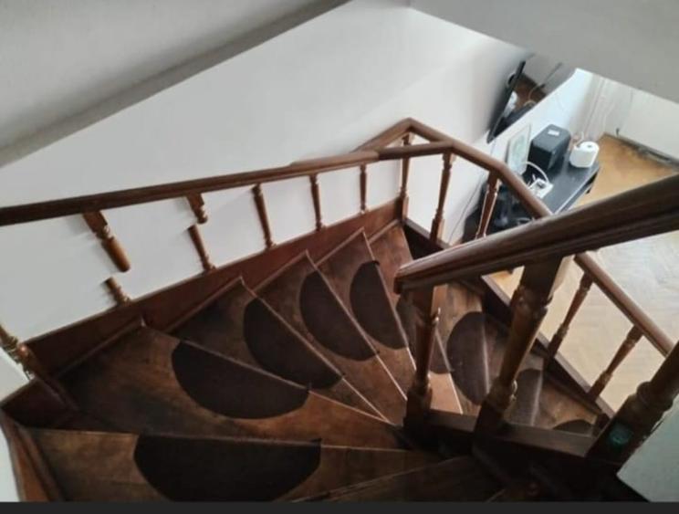 Apartament cu scara interioara ultracentral - Minerva