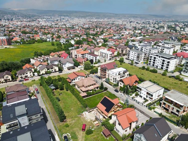Vila superba, in stil mediteranean, strada privata