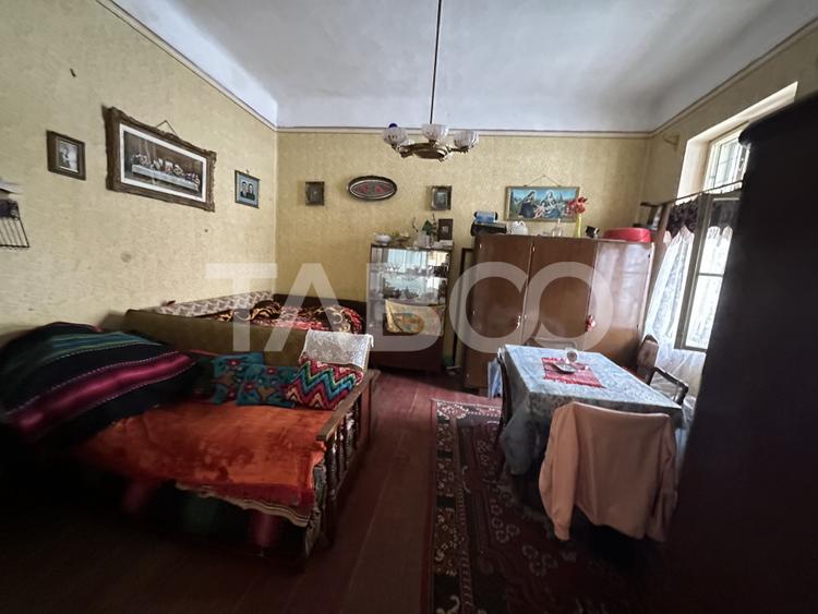 Casa cu potential de investitie in Fagaras judetul Brasov