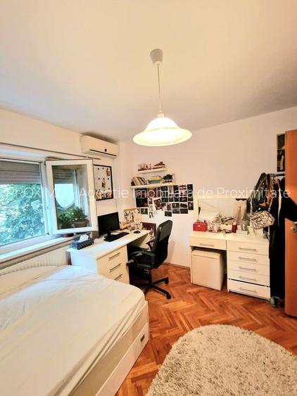 Apartament foarte spatios, 4 camere, 2 băi, 2 balcoane, decomandat - 5