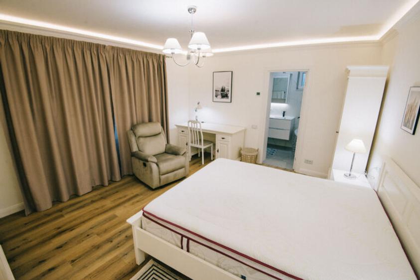Casă renovată integral, 100 mp utili, curte 250 mp | Gruia - investitie