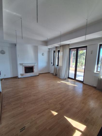 Inchiriere Casa/Vila Sos. Straulesti Baneasa