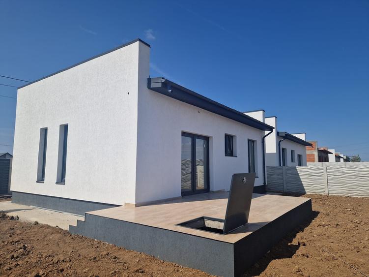 Casa de vanzare - Comuna Berceni