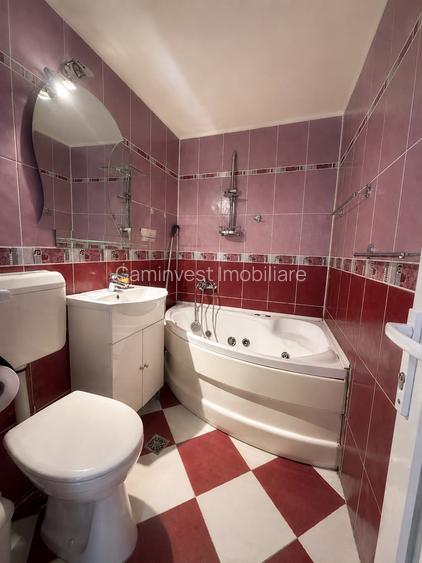 Apartament cu 3 camere de vanzare in Oradea, etajul 2 , Iosia - 11