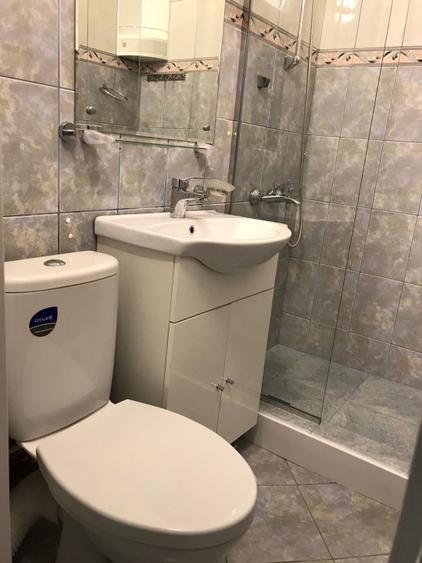 PALAS - Podu Ros apart 2 camere renovat , impecabil