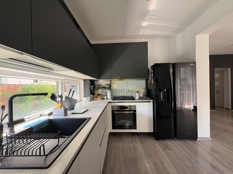Duplex modern cu 4 camere, curte amenajata, com.Berceni