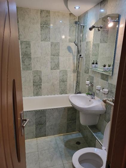 P F vand apart. cu 3 camere, decomandat, etaj 3 , Marasti,str Gorunului,