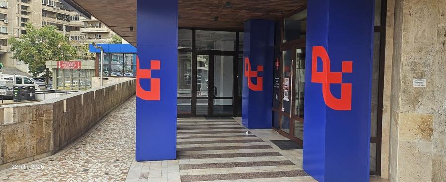 SPAȚIU COMERCIAL / SHOWROOM / BIROURI / CLINICĂ — ZONA PALAS | 184 mp utili