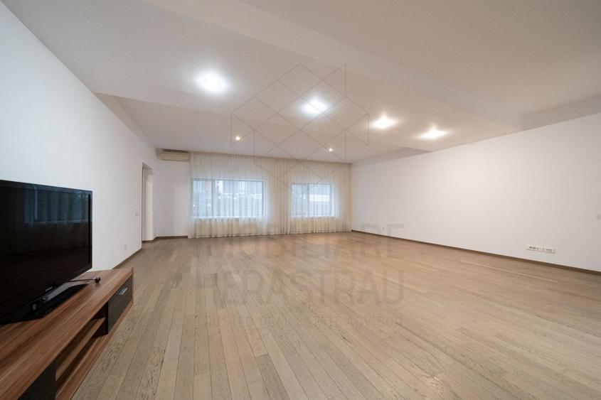 RIKYU  Residence - Duplex 4 camere langa Parc Herastrau