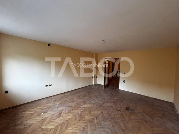 Apartament de vanzare cu 4 camere 110 mp Orasul de Jos Sibiu - 5