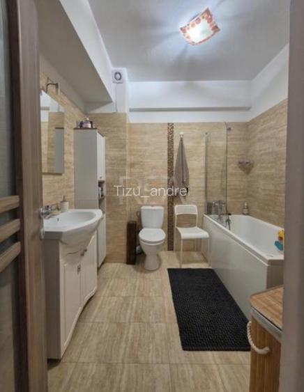 Apartament de vanzare 3 camere ( vis a vis de parcul Izbiceni ) - 9