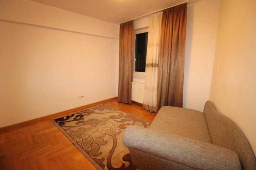 Inchiriere apartament 3 camere|Universitate|Armeneasca