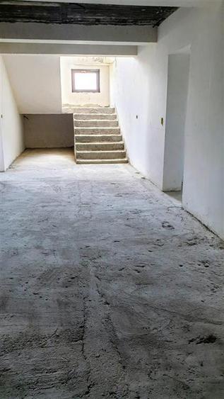 Vila D+P+1 658mp construiti, teren 1630mp  Minerva