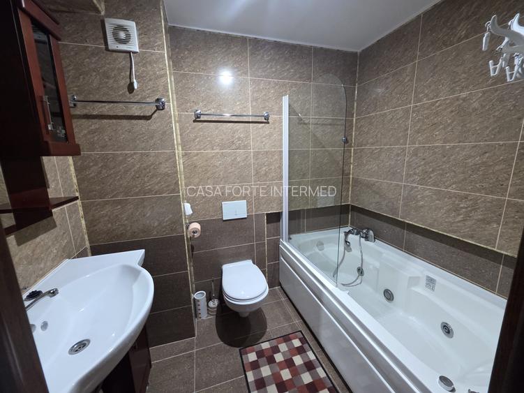 2 camere Statiunea Mamaia zona Vega - 92000 euro - 18
