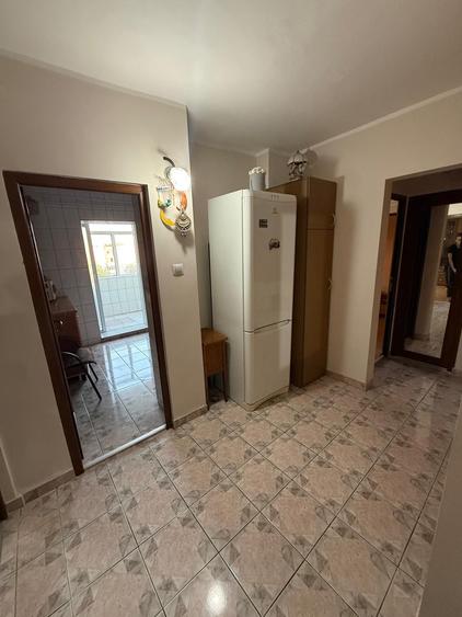 APARTAMENT 2 CAMERE DE VANZARE I. C. Frimu Etaj 4