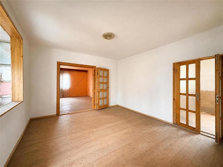 Casa cu 1.924 mp teren, de inchiriat, Sfantu Gheorghe