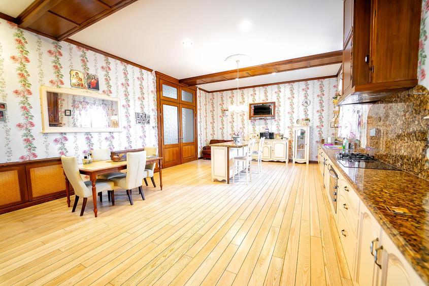 Casa de lux Selimbar!