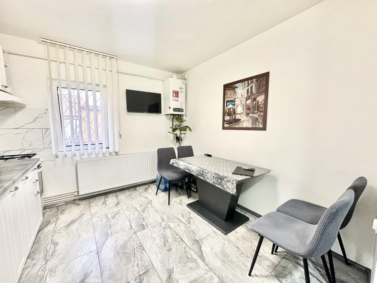 Apartament cu 2 camere - 55 mp - Centrala proprie - Zona Dambovita