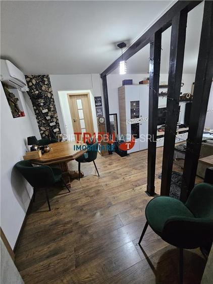 Apartament de vanzare etaj intermediar in Cetate - 3