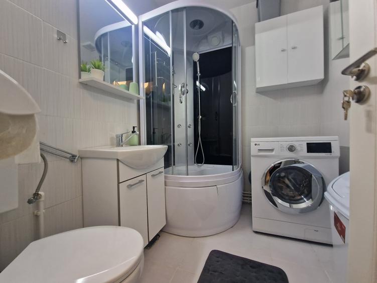 LIBER - Apartament central cu 2 camere - la 4 minute de PALAS CAMPUS