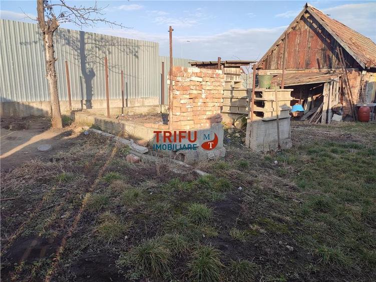 Teren cu casa demolabila in Alba Iulia