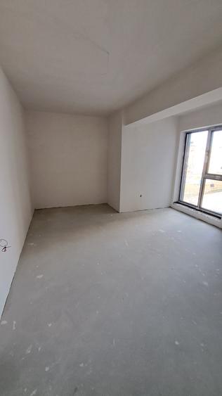 Jiului-Poligrafiei, 3 camere de vanzare,,4/5, an 2026, decomandat, 102 mp