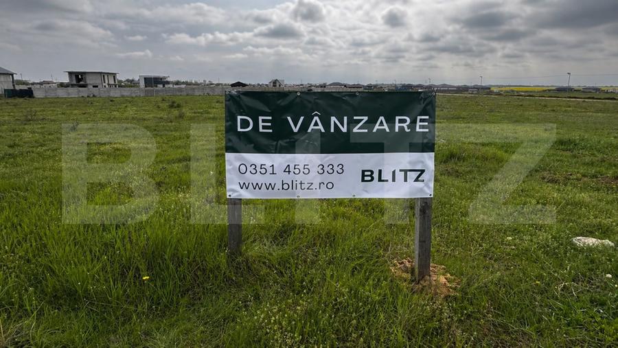 Teren intravilan 1428 mp, deschidere 20 ml, zona Metro, Pielești–Cârcea