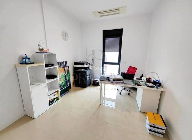 TORONTAL - PENTHOUSE - LIFT - 4 CAMERE - 2 BAI - 2 BALCOANE - INCALZIRE PARDOSEA - 4